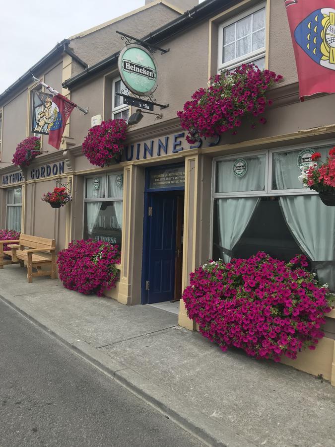 Gordon'S Guesthouse Loughrea Eksteriør bilde